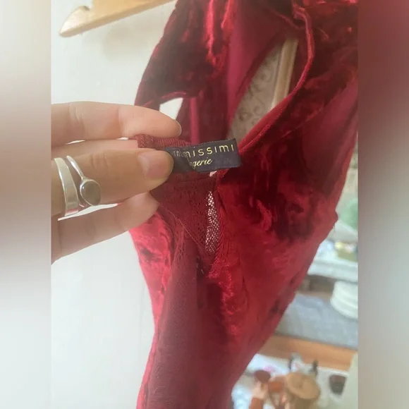 Intimissimi Rich Red Velvet Leotard Size XS - Picture 6 of 7